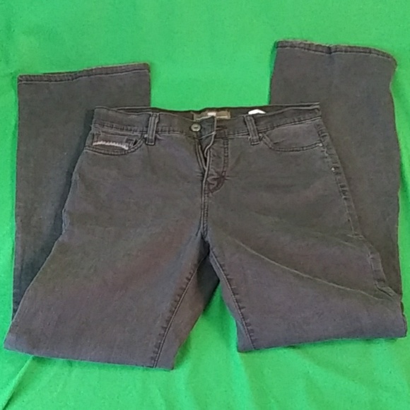 Levis perfectly slimming 512 bootcut high rise - Picture 5 of 5
